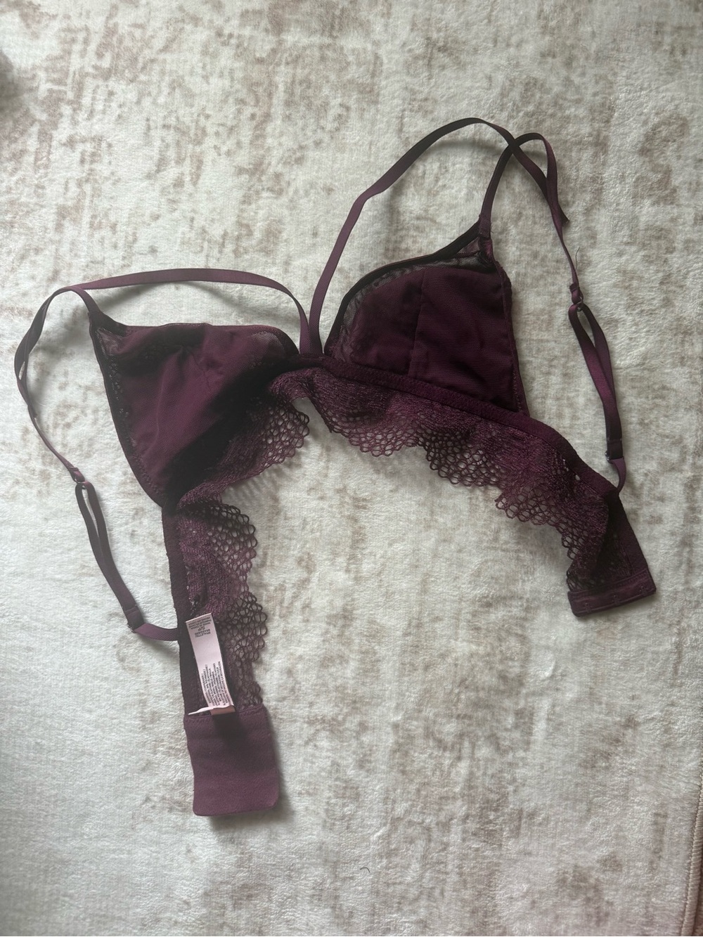 Victoria’s Secret Burgundy Lace Bralette - Picture 2 of 3